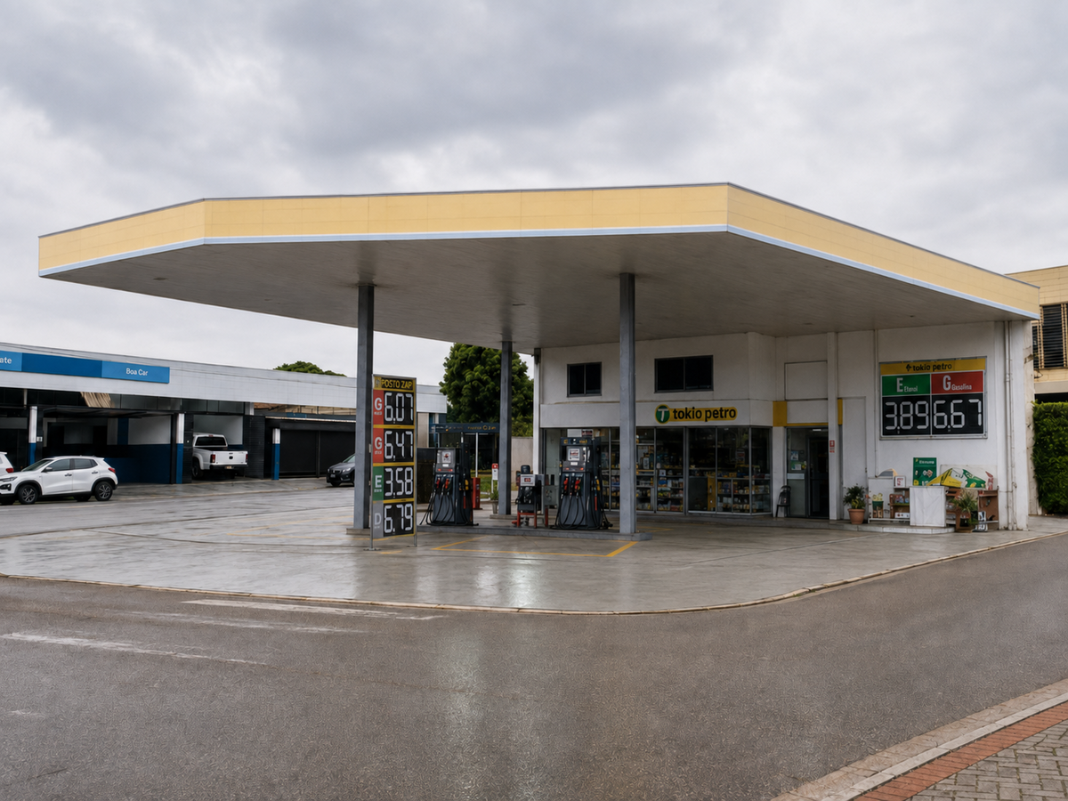 Posto Tokio Petro antes da padronização